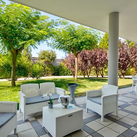 Villa Estia - Nel Cuore Della Valle D'Itria Cisternino Exterior foto