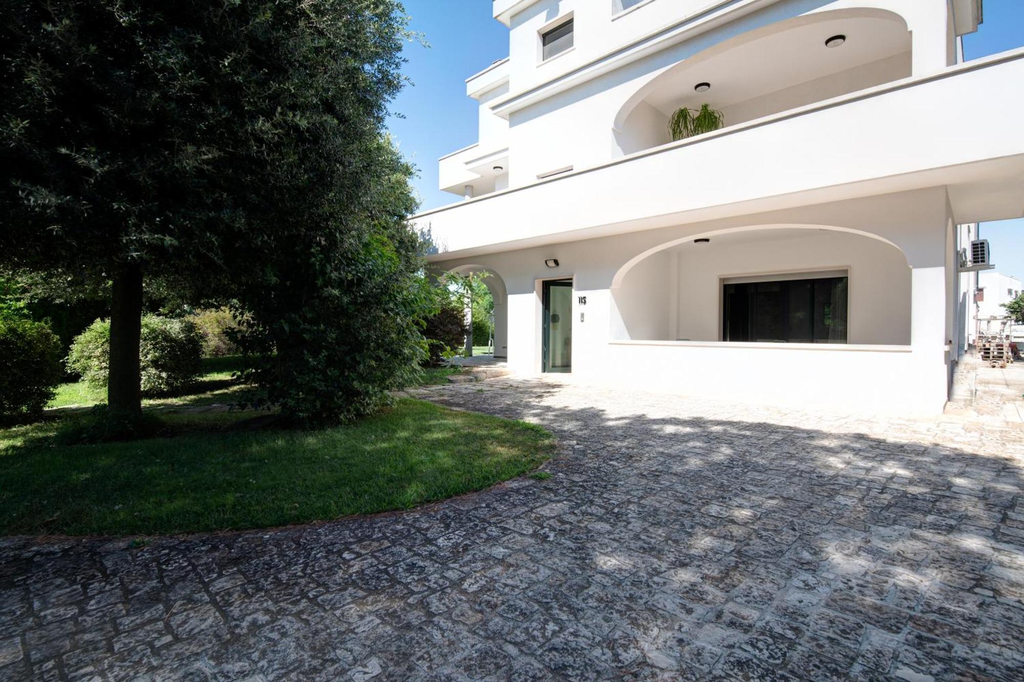 Villa Estia - Nel Cuore Della Valle D'Itria Cisternino Exterior foto