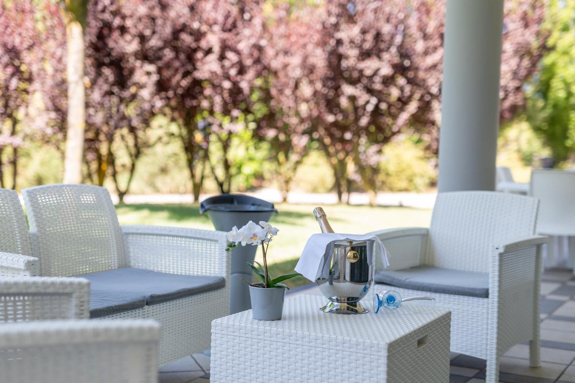 Villa Estia - Nel Cuore Della Valle D'Itria Cisternino Exterior foto
